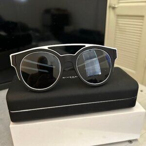 Givenchy Eyewear